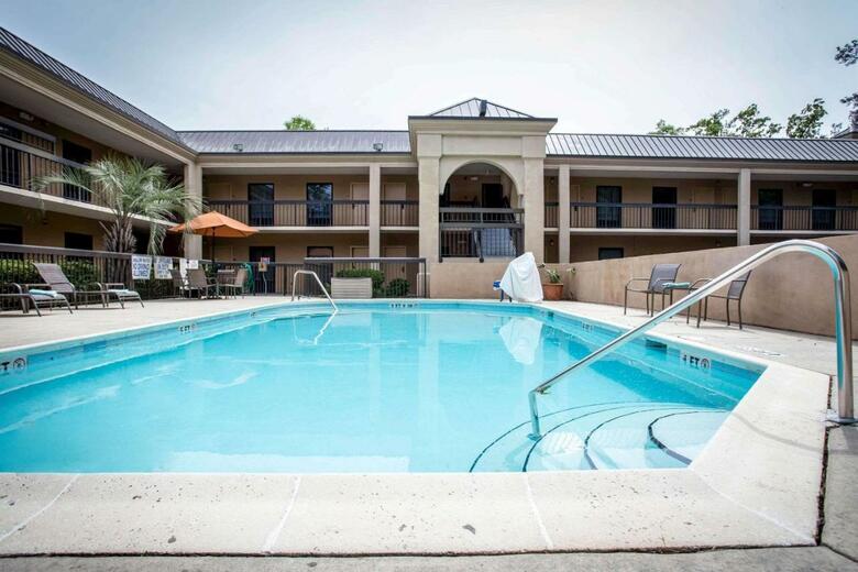 Hotel Clarion Inn & Suites Aiken