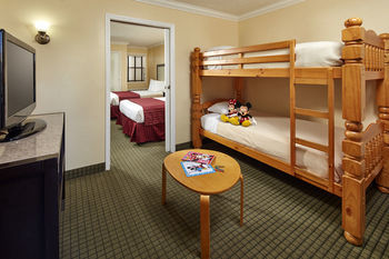 Hotel Ramada At Anaheim Convention Center