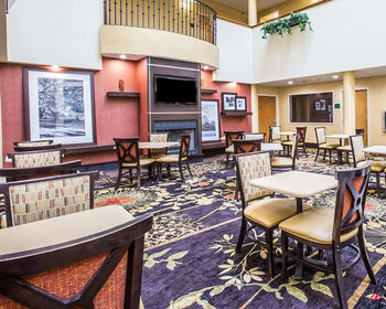 Hotel Comfort Suites Anderson