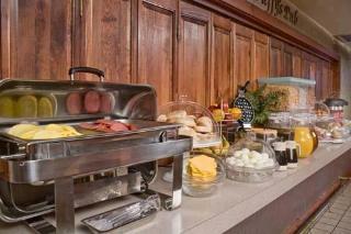 Hotel Comfort Suites Appleton Airport