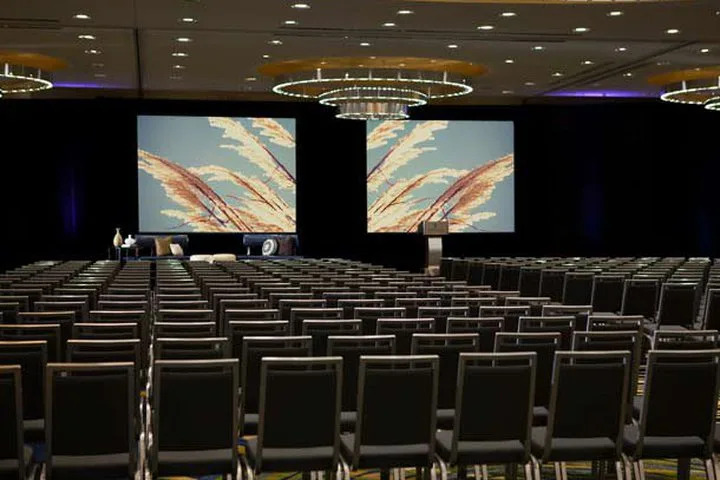 Renaissance Arlington Capital View Hotel April2011