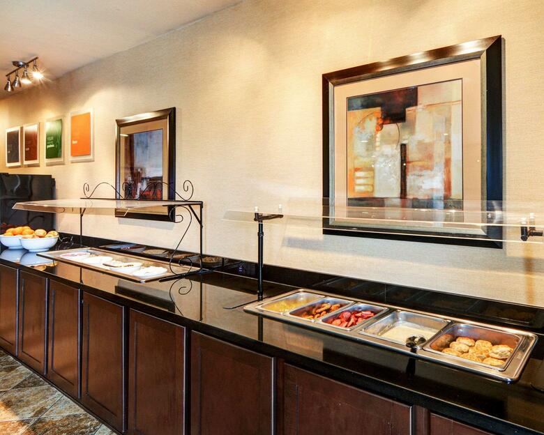 Hotel Comfort Suites Arlington