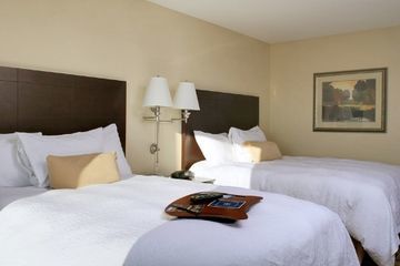 Hotel Hampton Inn Suites Atlanta Arp