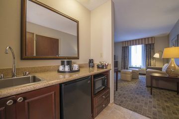 Hotel Hampton Inn Suites Atlanta Arp