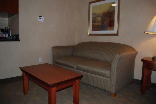 Holiday Inn Express Hotel & Suites Auburn Hills