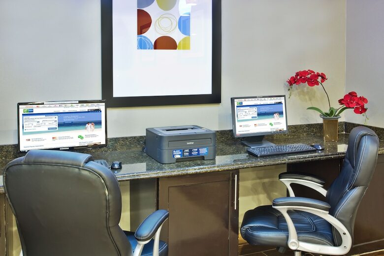 Hotel Comfort Inn & Suites Alvarado