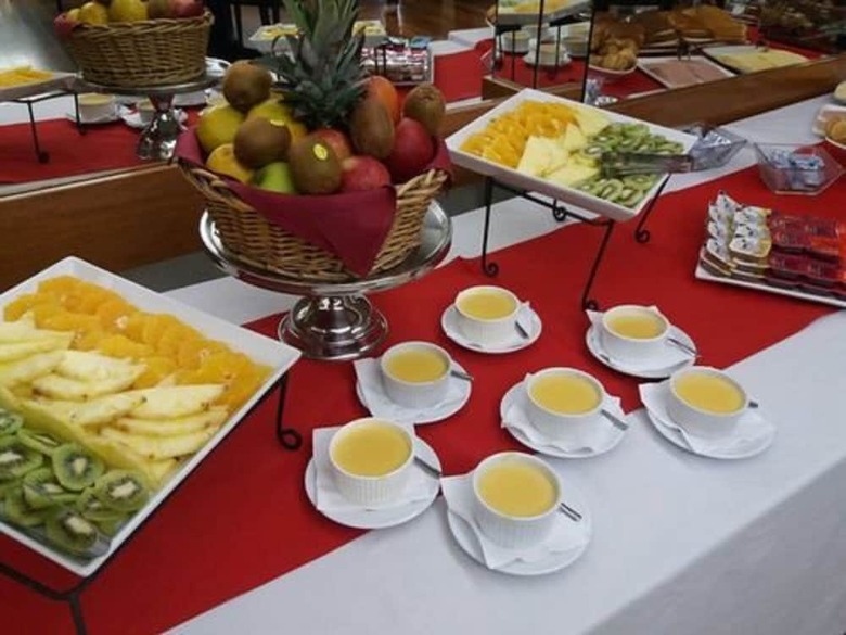 Hotel Balmoral Plaza