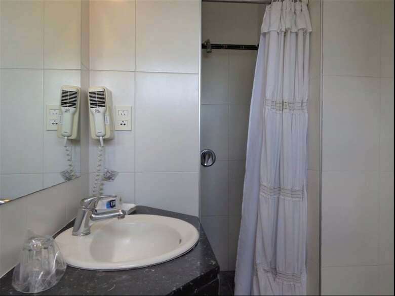 Hotel Balmoral Plaza