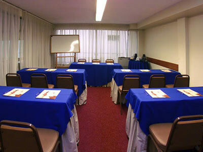 Hotel Balmoral Plaza