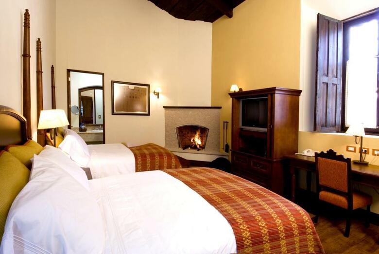 Porta Hotel Antigua