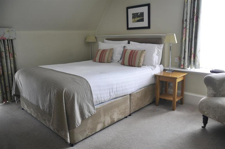 Best Western Plus Wroxton House Hotel