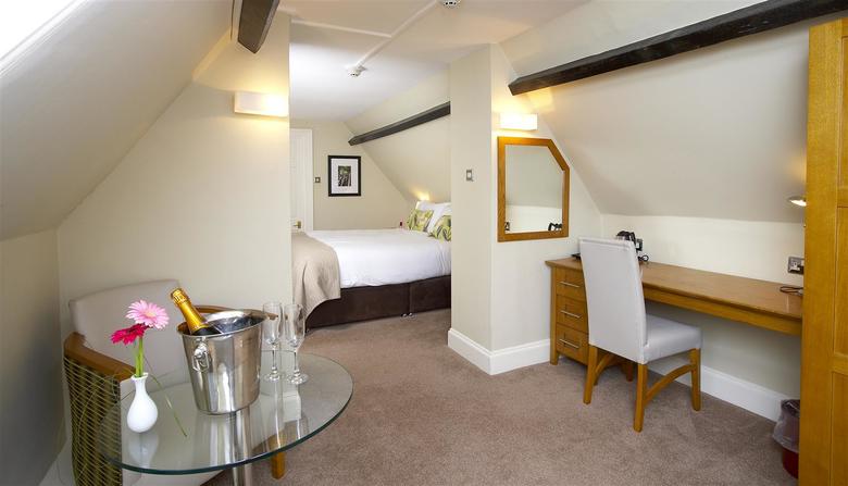 Best Western Plus Wroxton House Hotel