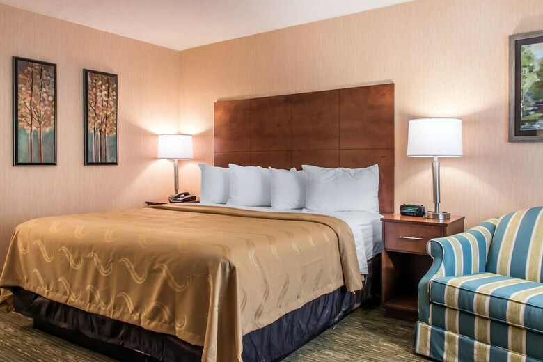 Hotel Quality Inn Bedford