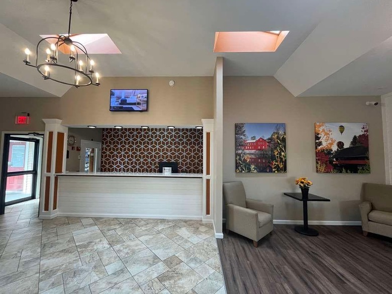 Hotel Best Western Plus New Englander Motor Inn