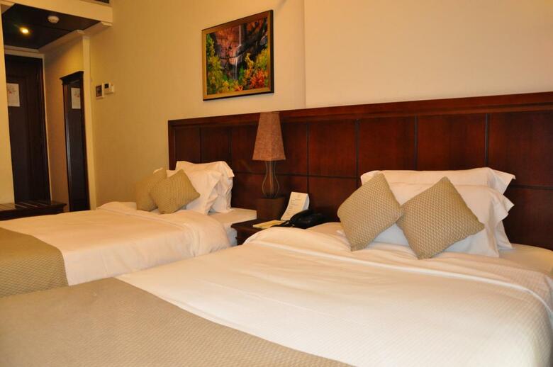 Hotel Midtown Y Suites