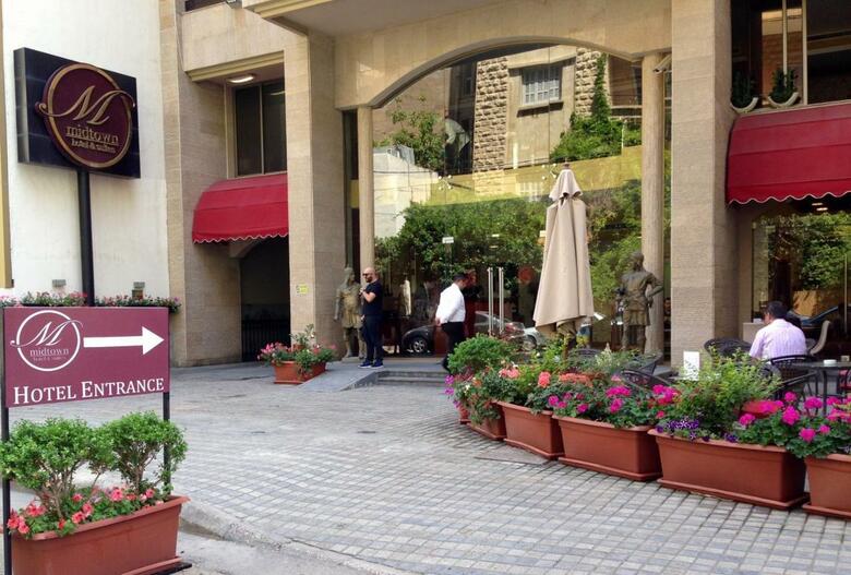 Hotel Midtown Y Suites