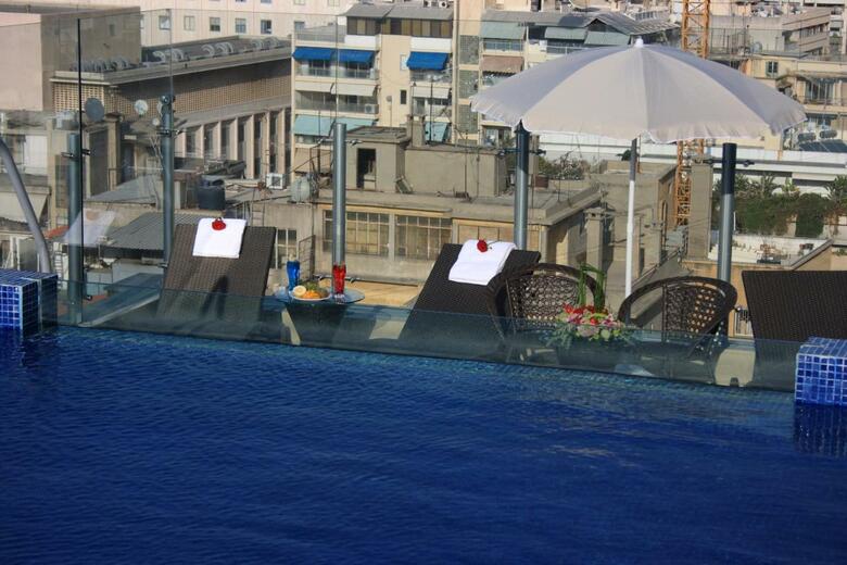 Hotel Midtown Y Suites