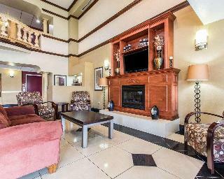 Hotel Comfort Suites Bakersfield