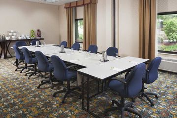 Hotel Doubletree By Hilton Boston Bedford Glen
