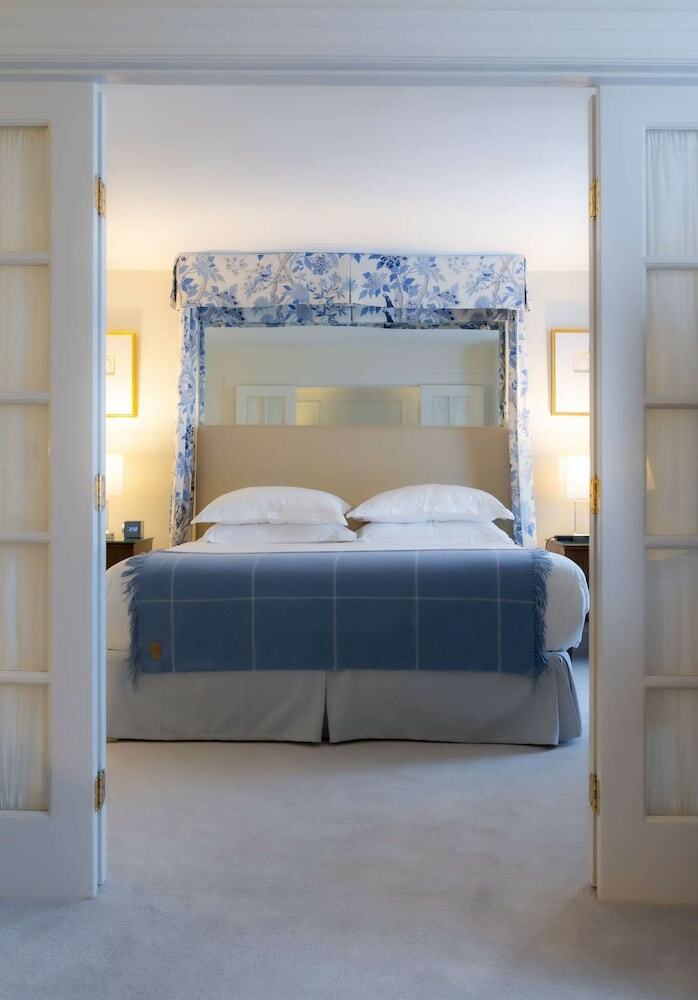 The Eliot Hotel