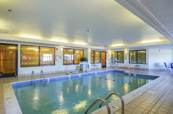 Hotel Fairfield Inn & Suites Boston North