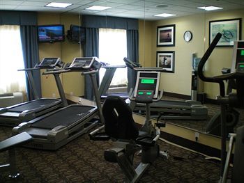 Holiday Inn Express Hotel & Suites Beaumont Nw