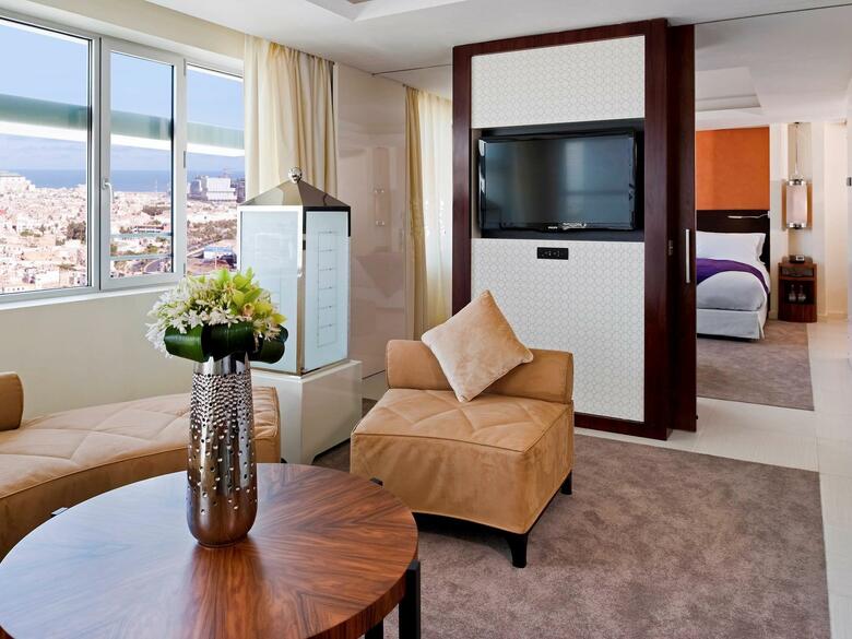 Hotel Sofitel Casablanca Tour Blanch
