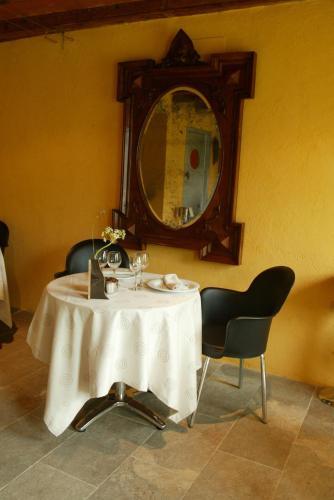 Hotel Font Del Genil