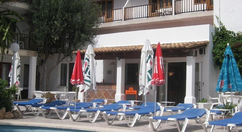 Hostal Casa Bauza