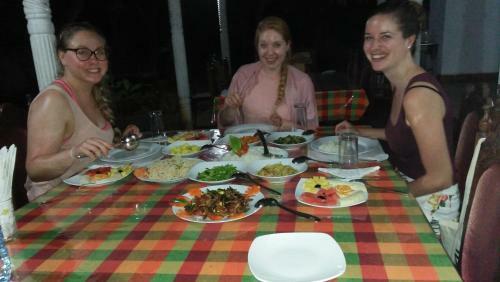 Hostal Summer Village Resort