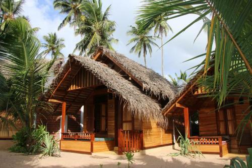Hotel Shiva's Beach Cabanas
