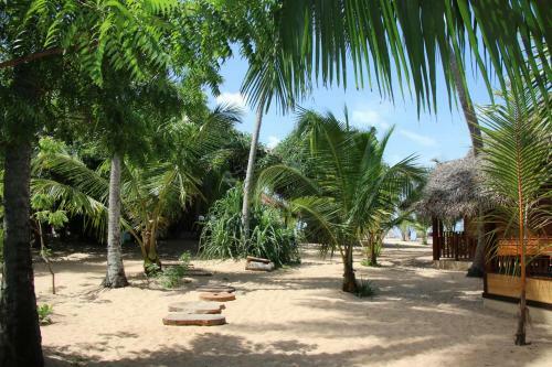 Hotel Shiva's Beach Cabanas