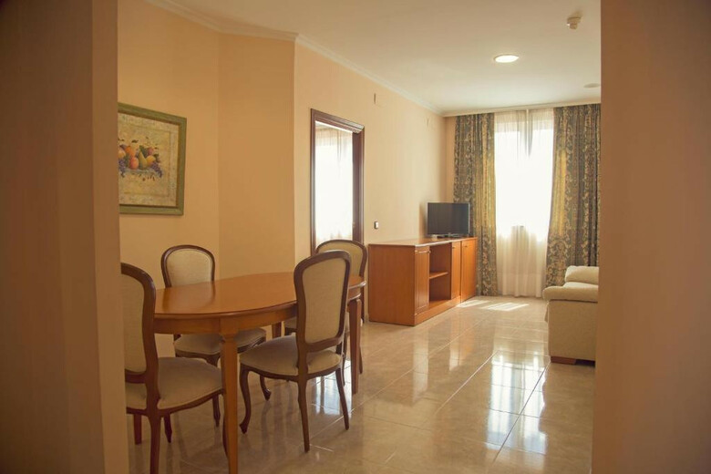 Hotel Checkin Valencia Ciscar