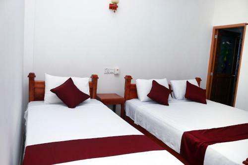 Sarath Home Stay And Safari