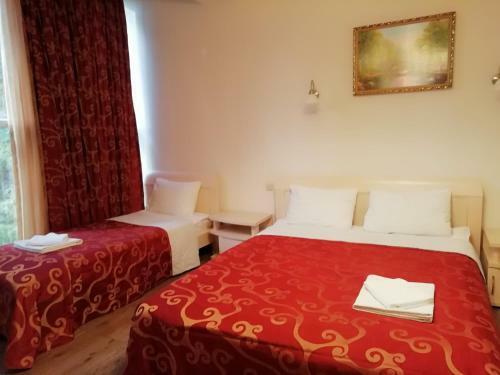 Hostal Guesthouse Aragats