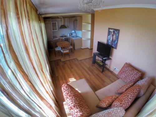 Apartment On Demokraticheskaya 43