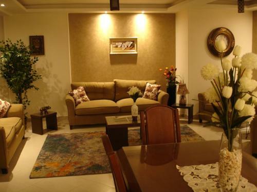 Luxury Furnished Apartment