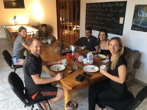 Hostal Europa Guest House