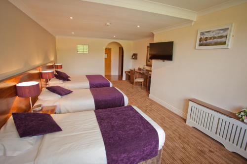 The Lakeside Hotel & Leisure Centre