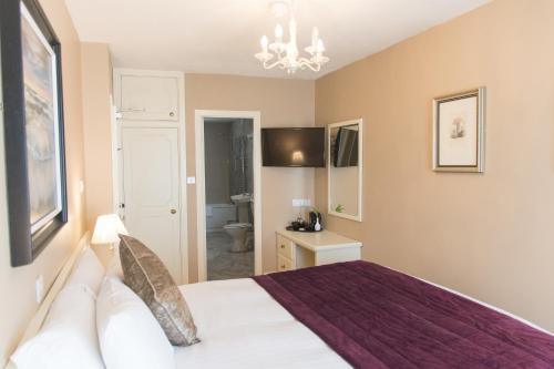 Hostal Kilkee Town House