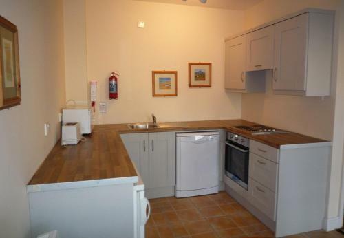 Kilkee Holiday Homes (gf - Sleeps 5)
