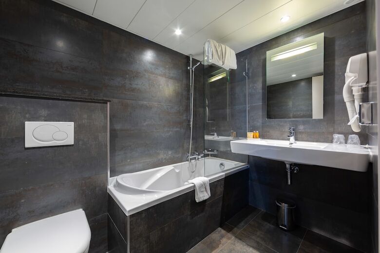 Hotel Logis H�tel 15 Montparnasse