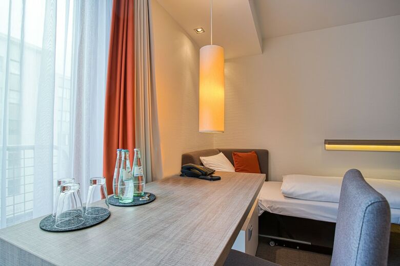 Hotel Kommerz