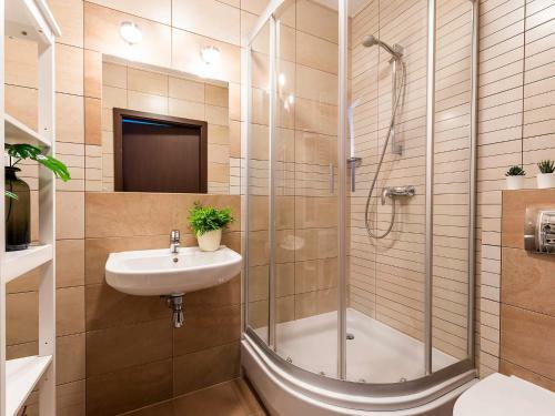Vacationclub - Aquarius Apartament 93