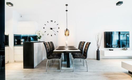 Apartamenty Homely Place 9 - Parking.