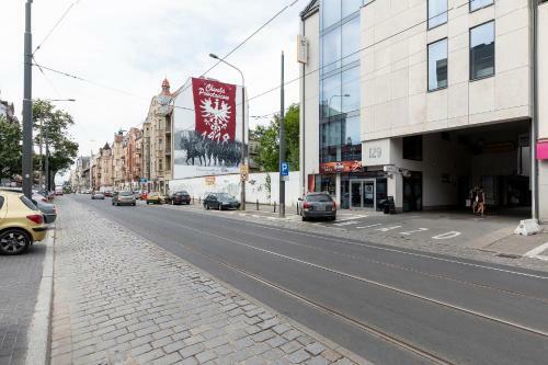 Modern Apartment In Pozna? D?browskiego