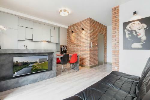 Modern Apartment In Pozna? D?browskiego