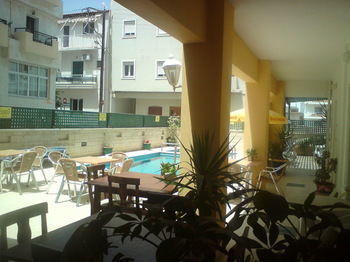 Hotel Apartments Irini