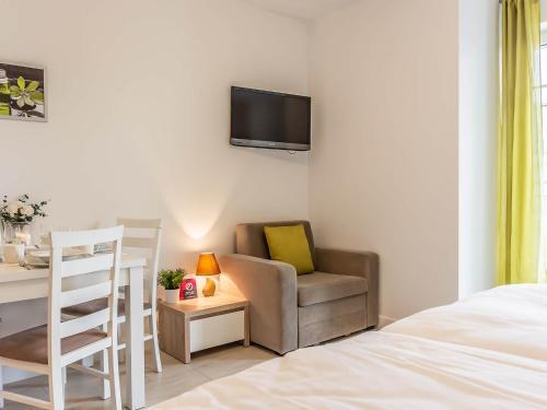 Vacationclub - Aquamarina Apartament A-39