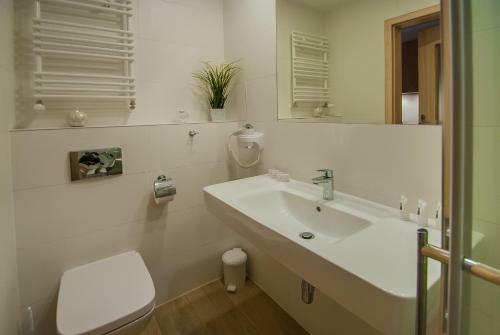 Apartamenty Cesarskie - Bryza
